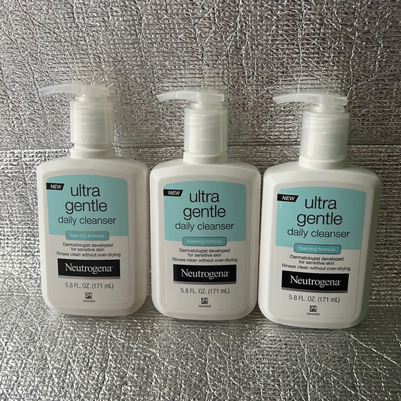 Neutrogena Foaming Cleanser Bundle of 3 - Picture 1 of 2